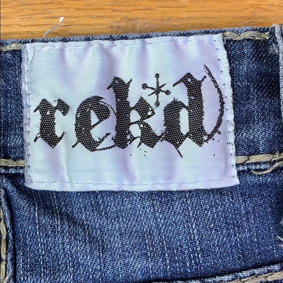 REKD- YIU REKD ME DISTRESSED STRAIGHT JEANS - Picture 9 of 12